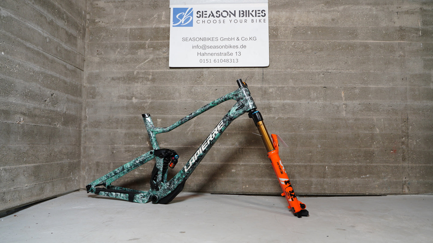 Lapierre Spicy CF Custom Design