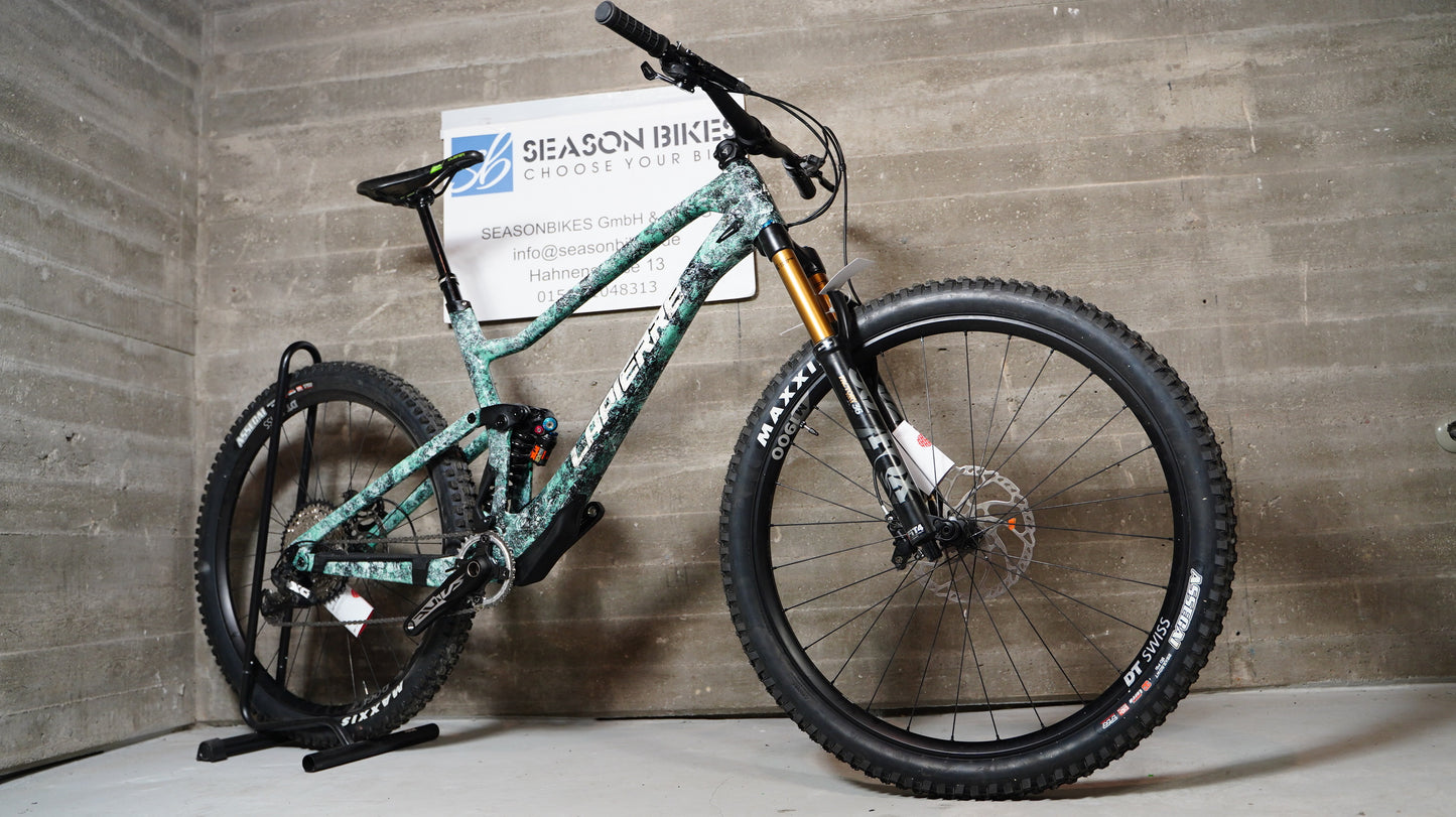 Lapierre Spicy CF Custom Design