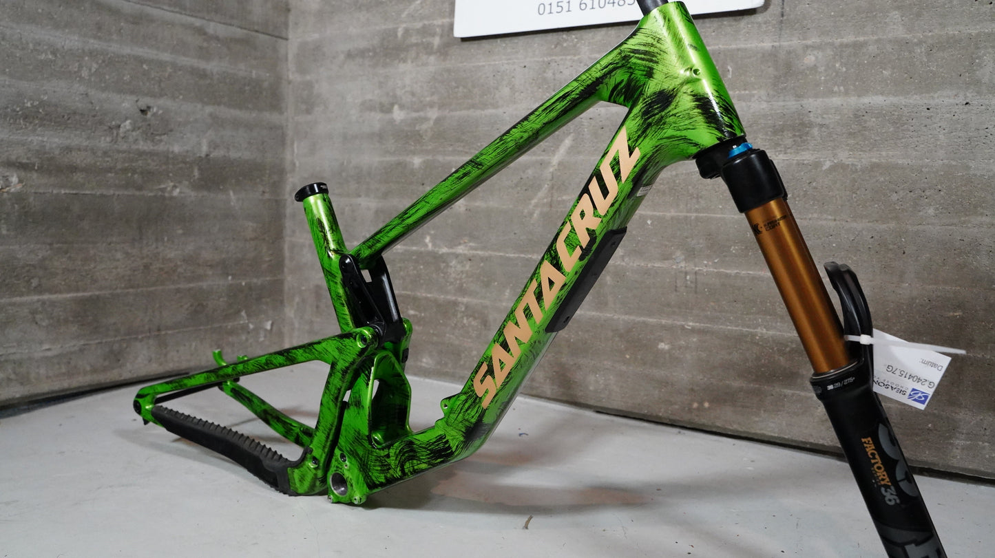 Santa Cruz 5010 CC
