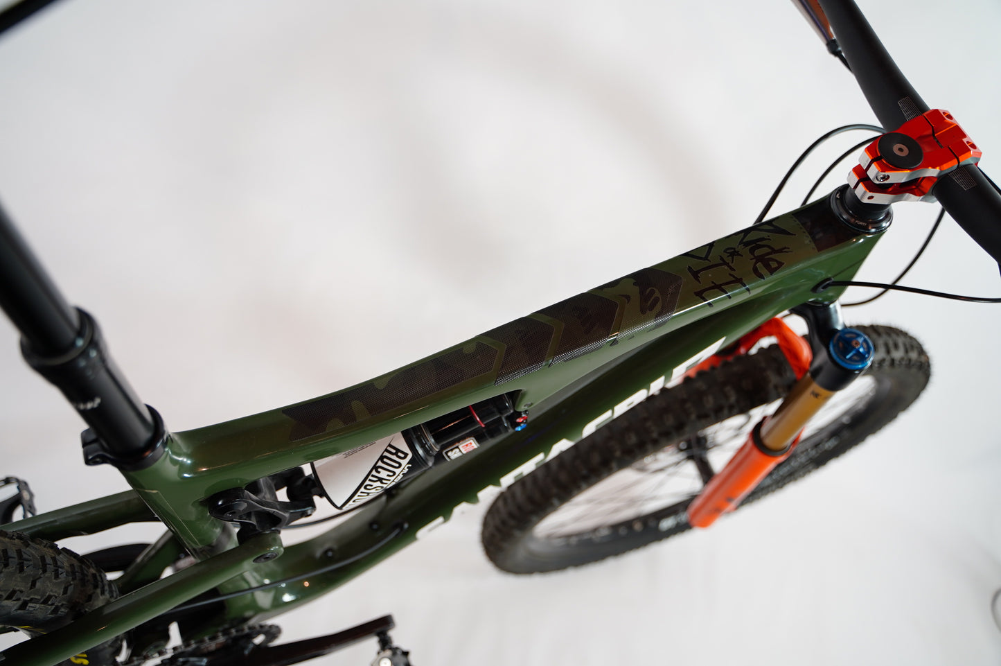 Santa Cruz Bronson C