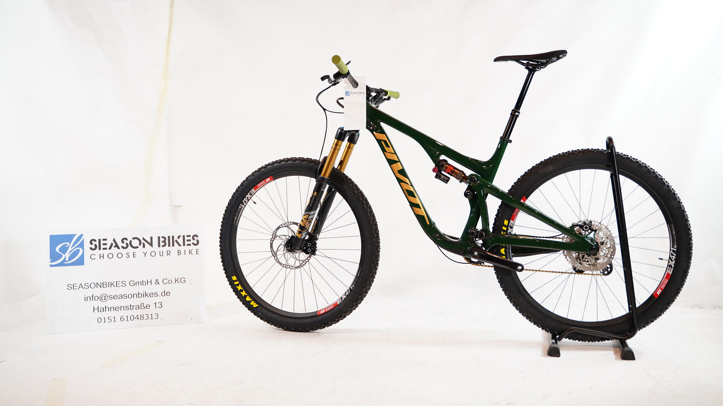 Pivot Mach 429