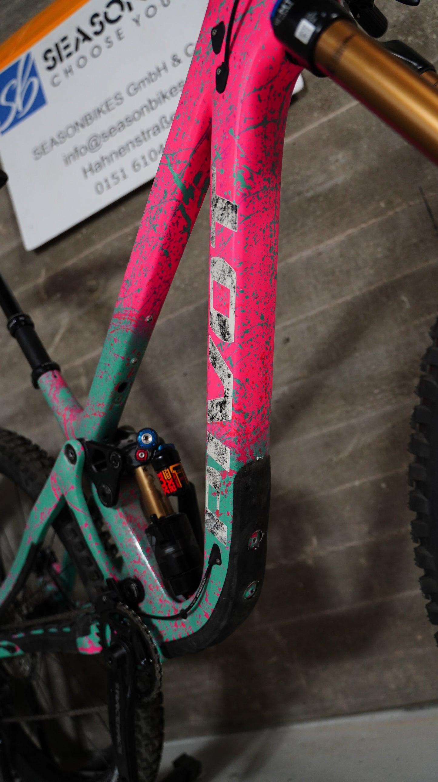 Pivot Firebird XT/ SLX Custom Design