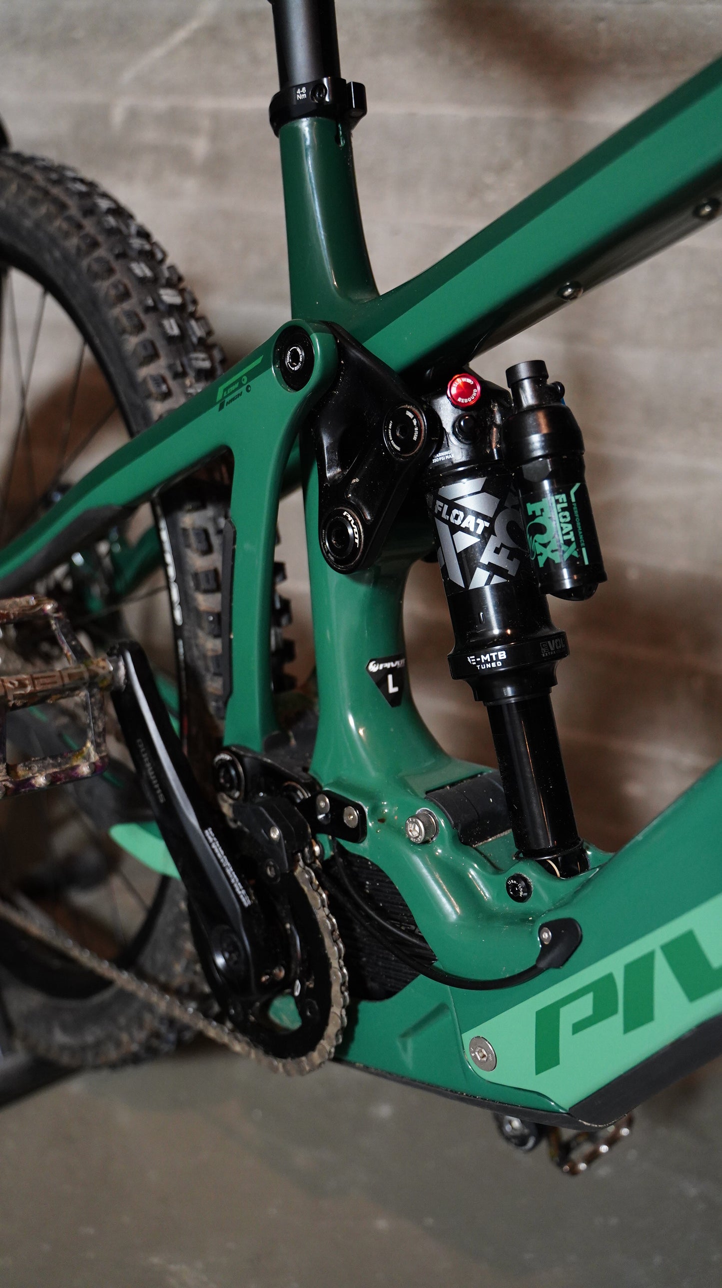 Pivot Shuttle LT 2023