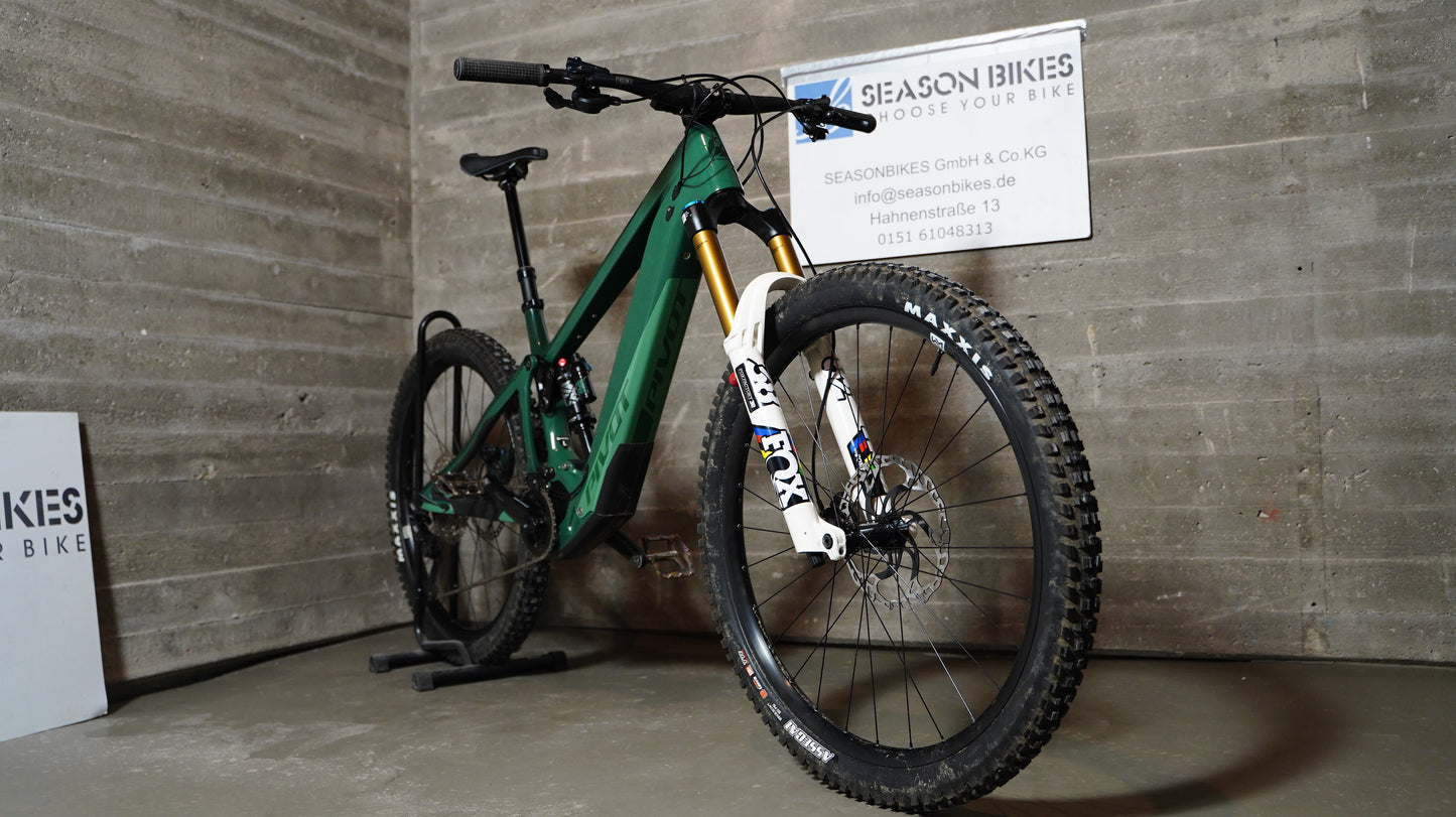 Pivot Shuttle LT 2023