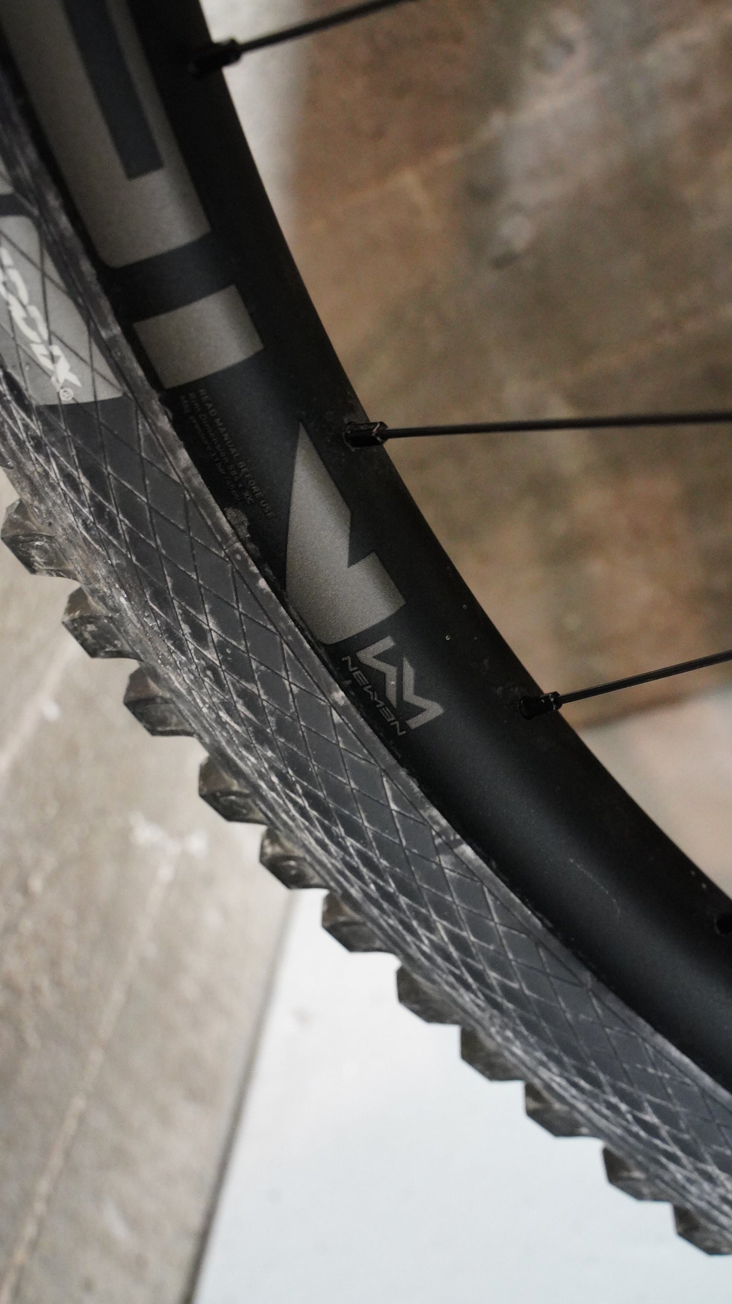 Pivot Mach 6 Carbon