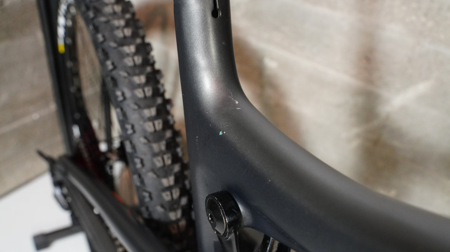 Santa Cruz Nomad CC