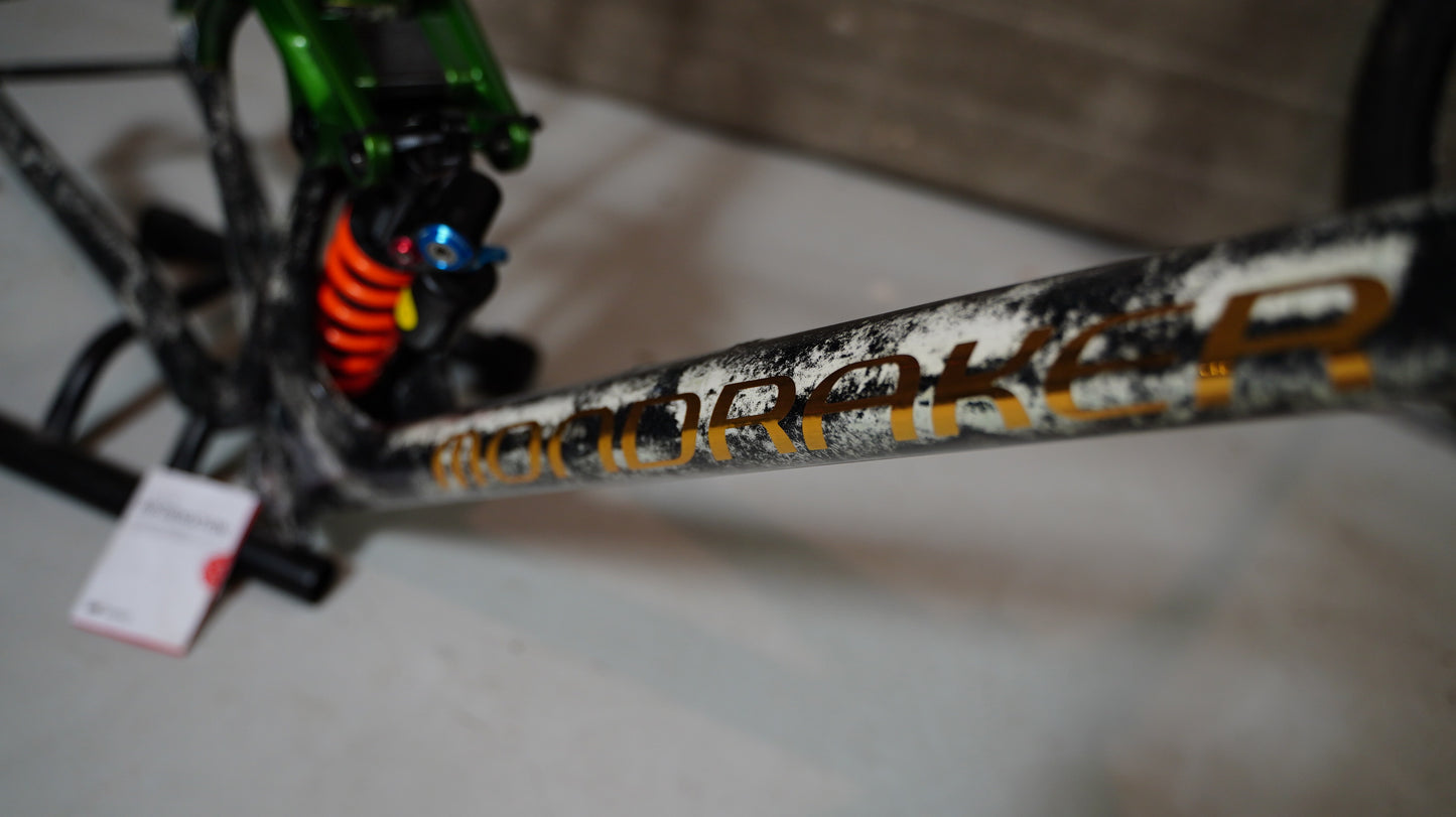 Mondraker Superfoxy Carbon
