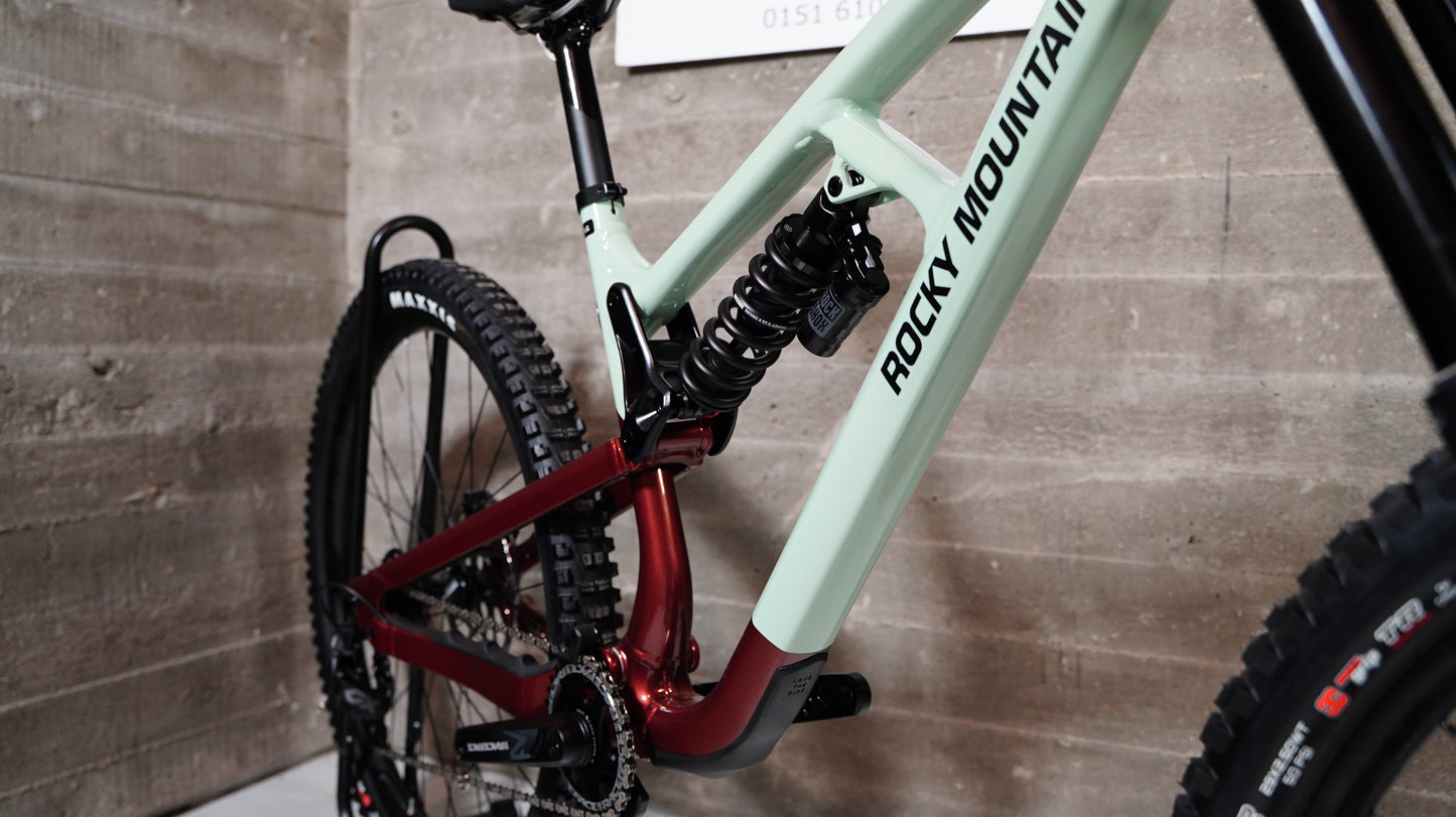 Rocky Mountain Slayer Park A30 Sram