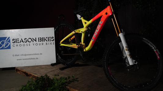Trek Session Gr.L Custom Inzahlungnahme Scott Gambler / Max 8582024