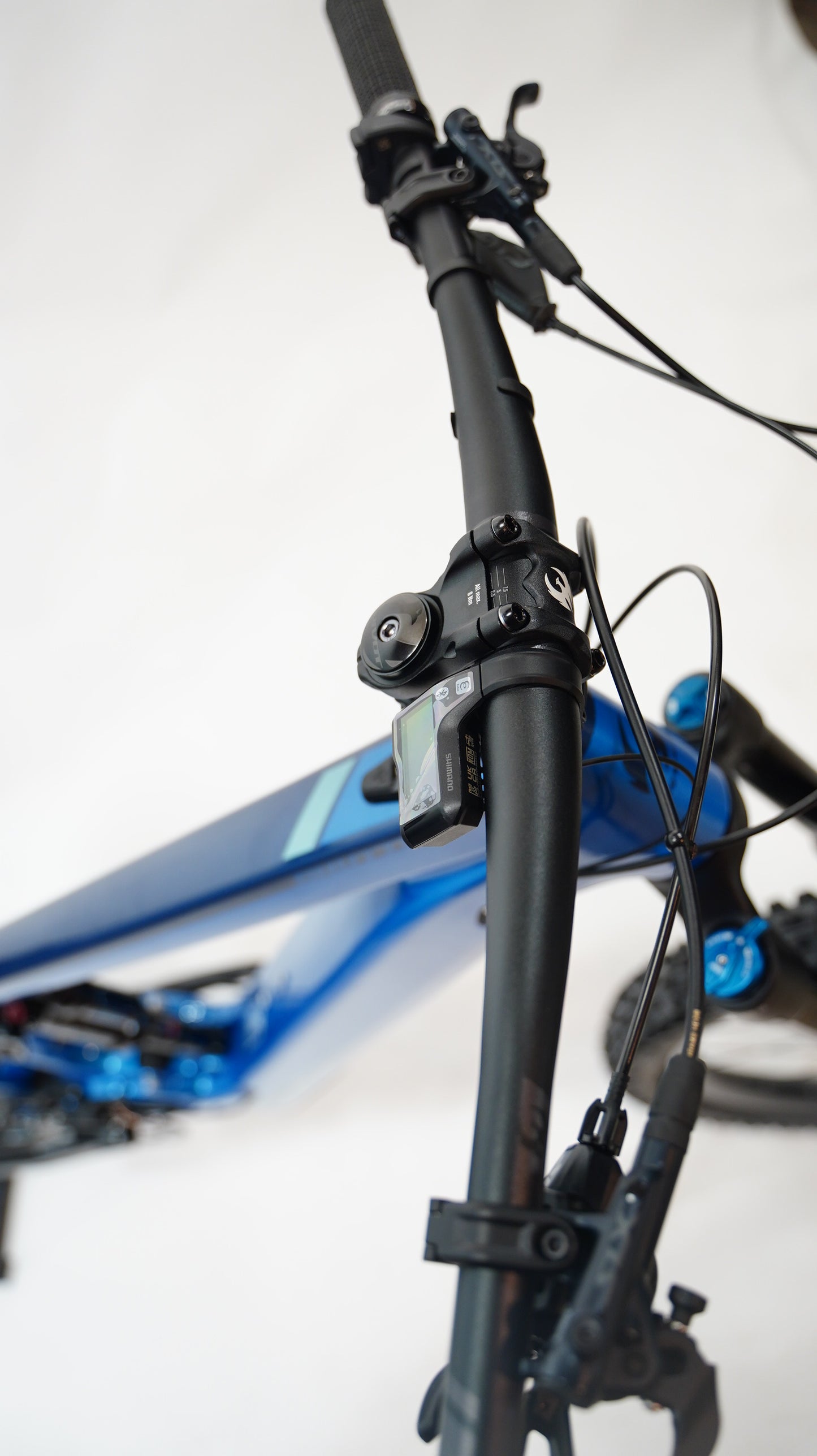 Pivot Shuttle LT Ride